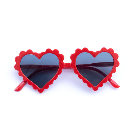 SCALLOPED HEART SUNNIES - RED